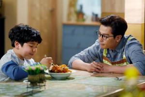 Trẻ không gần gũi bố dễ mắc 4 khuyết điểm khi lớn lên
