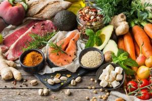 4 vitamin và khoáng chất quan trọng nhất cho người cao tuổi