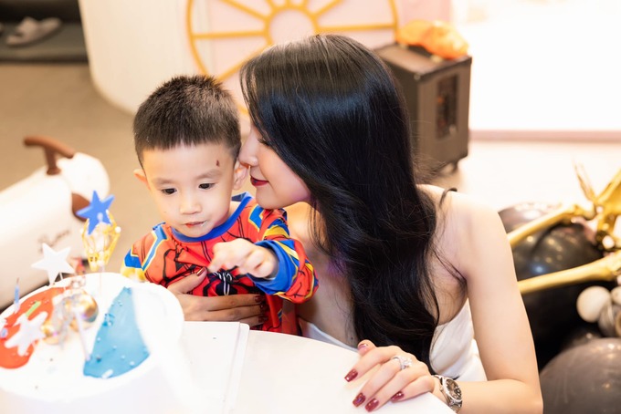 Diệp Lâm Anh: “Trẻ sẽ không bao giờ lớn nếu không tự trả giá cho sai lầm”