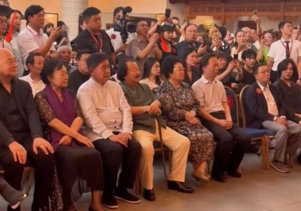 ‘Đường Tăng’ Trì Trọng Thụy và bà xã tỷ phú vướng tin đồn rạn nứt hôn nhân