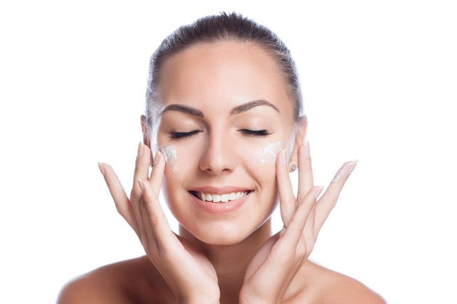 3 bước quan trọng mà bạn nên thực hiện sau khi rửa mặt để bảo vệ và nuôi dưỡng làn da