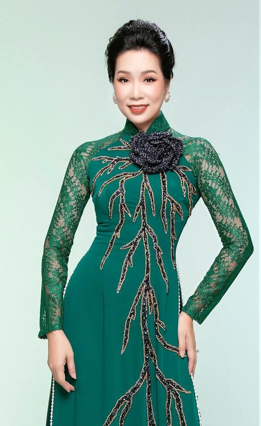 NSƯT Kim Chi, Quế Trân, Mỹ Uyên được phong tặng danh hiệu NSND
