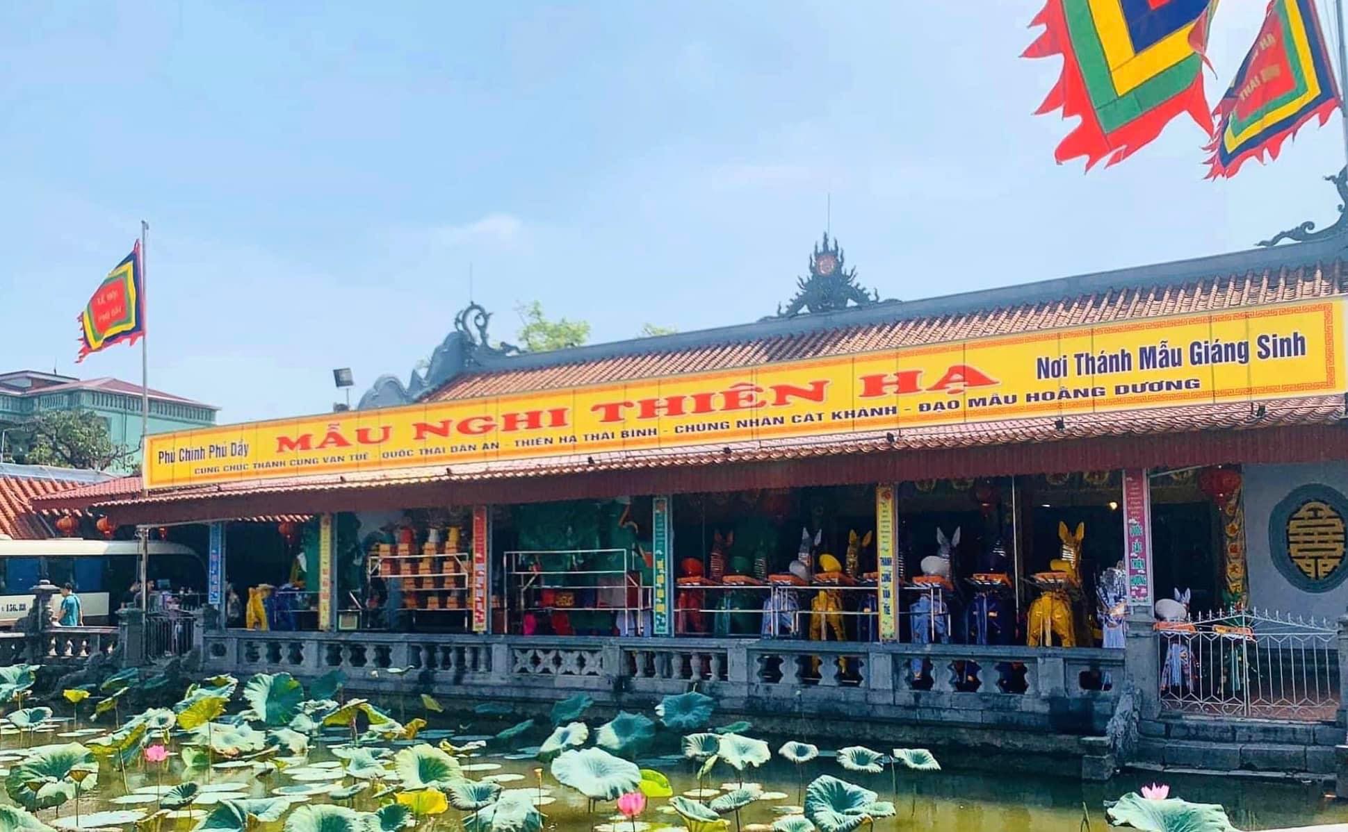 Hướng dẫn treo biển tên Phủ Dầy theo đúng quy định