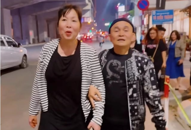 Xuân Hinh nói Hồng Vân: “Lúc nào cũng tiền, sức yếu còn tham