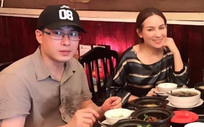 Em trai Phi Nhung tiết lộ lý do 3 năm vẫn chưa đốt khăn tang